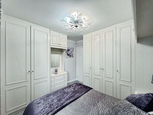 Photo 5- click for photo gallery